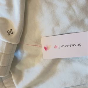 Shambhala xl brand new shorts